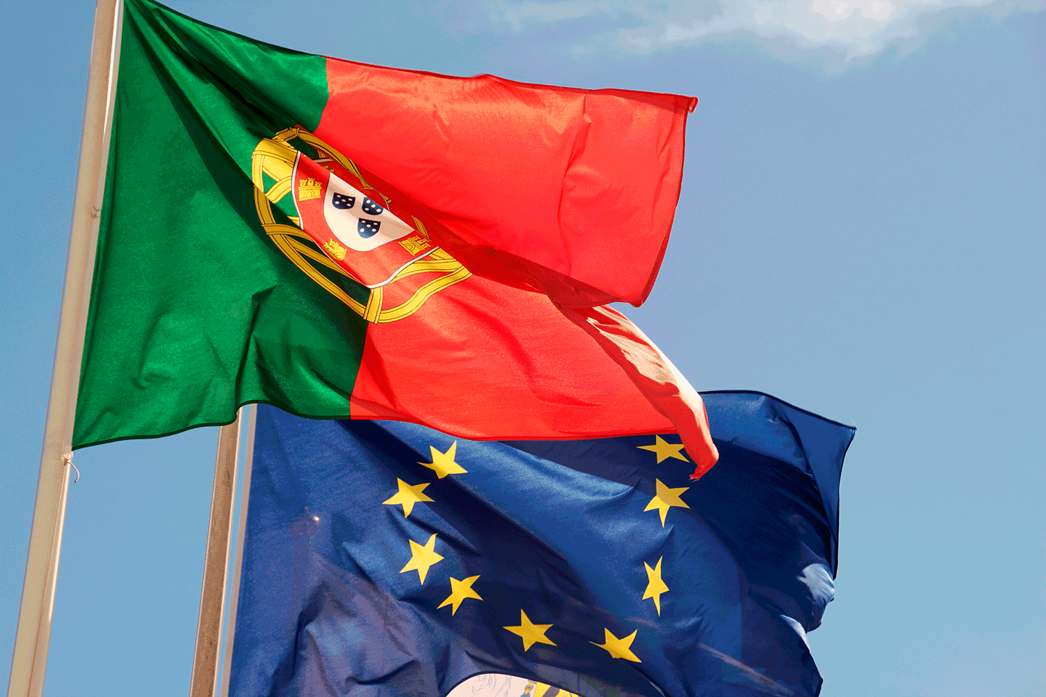 Comissão Europeia Inicia Processo de Infração Contra Portugal por Concessão de Vistos de Residência na CPLP